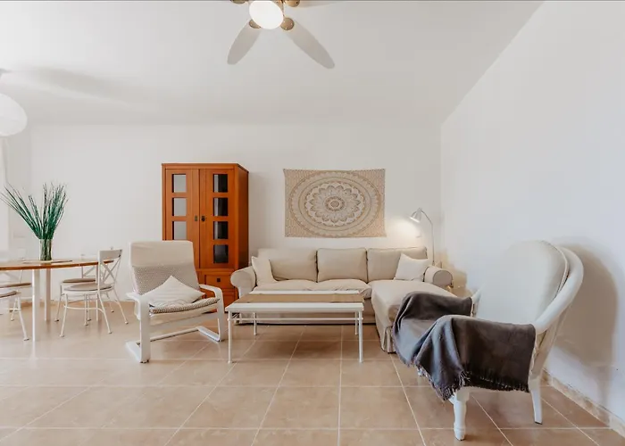 Vista Oceano, Luminoso, Ampio, 2 Camere, Wifi דירה *