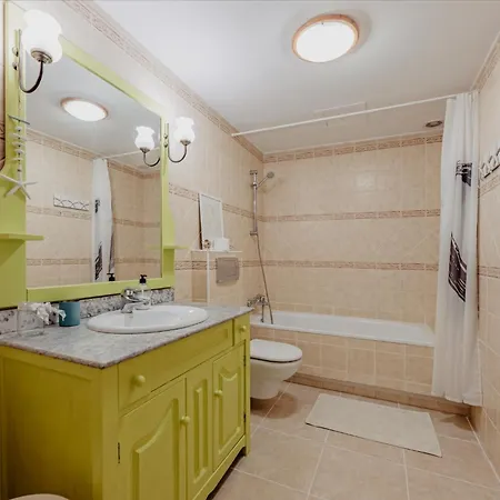 아파트 Vista Oceano, Luminoso, Ampio, 2 Camere, Wifi *